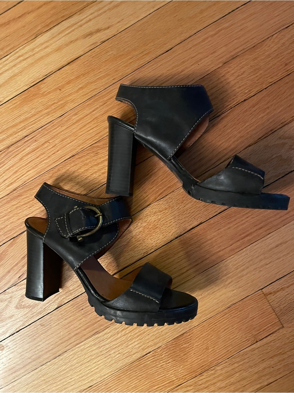Black Women’s 100% Leather Block Heel Sandals with Buckle Accent